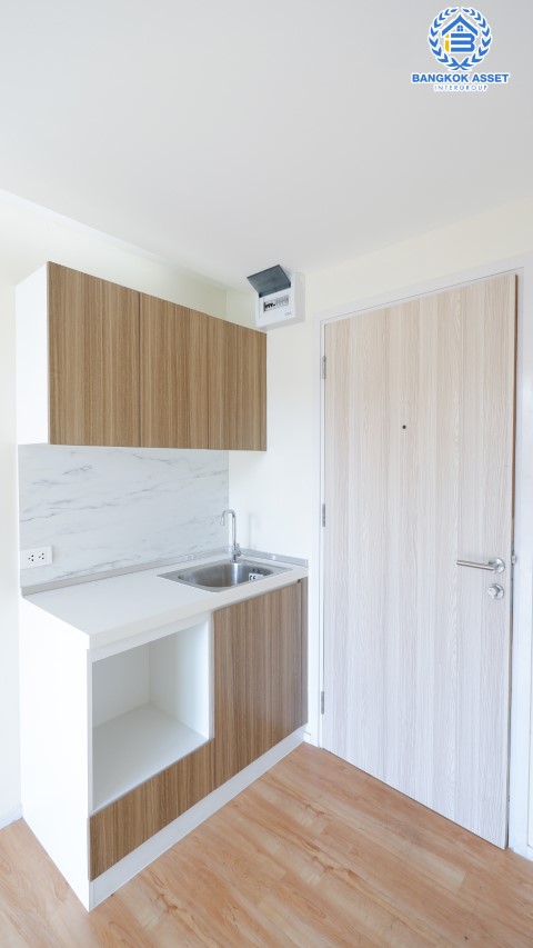 *****คอนโดมิเนียมมือสองย่านกรุงเทพฯ โครงการโมเดิร์นคอนโด บางพลัด-จรัญฯ 79 เนื้อที่ 20.19 ตร.ม. ฟังก์ชัน 1 ห้องนอน 1 ห้องน้ำ สภาพเยี่ยม บนทำเลเข้าเมืองง่าย เพียง 600 ม. ก็ถึงรถไฟฟ้าสายสีน้ำเงิน "สถานีบางพลัด" จองเลย!